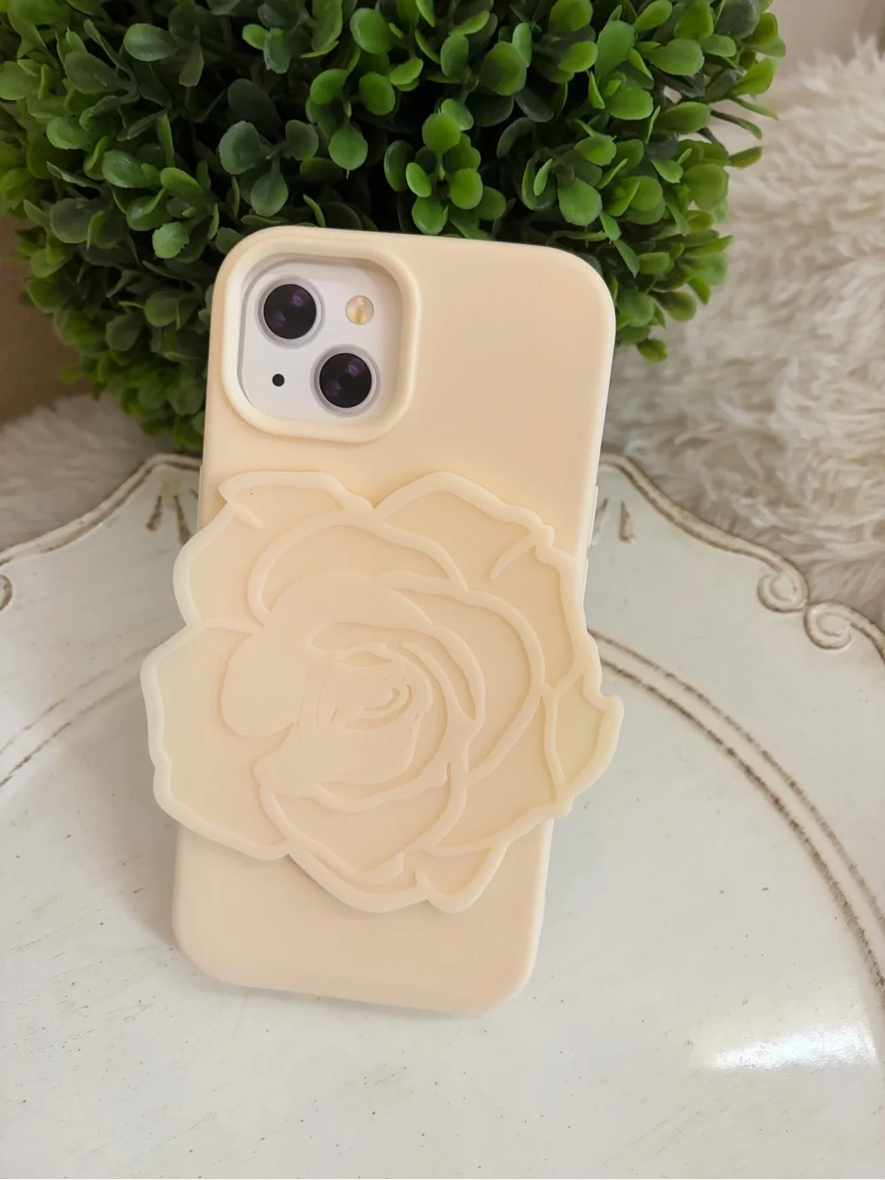 Kensie Cream Floral iPhone 15 Case with Raised Rose Design